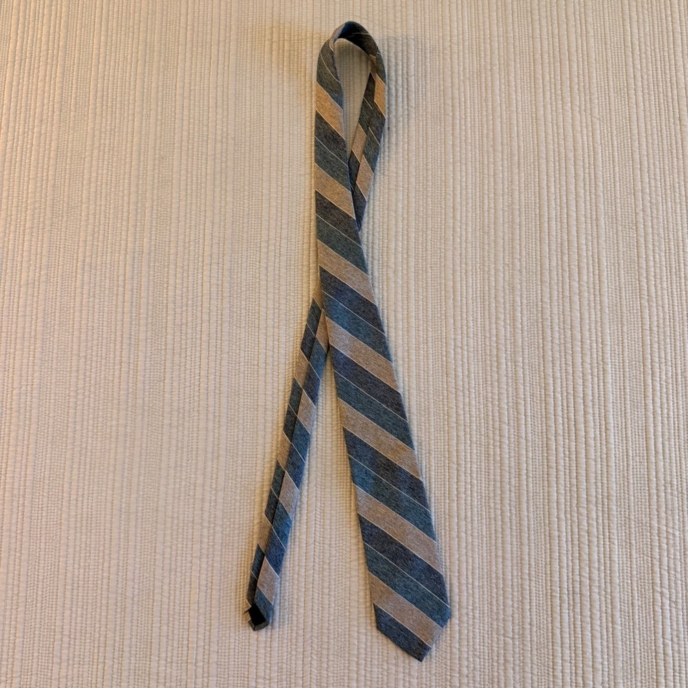 Etienne Aigner Mens Silk Tie Blue Tan Diagonal Striped Classic Necktie